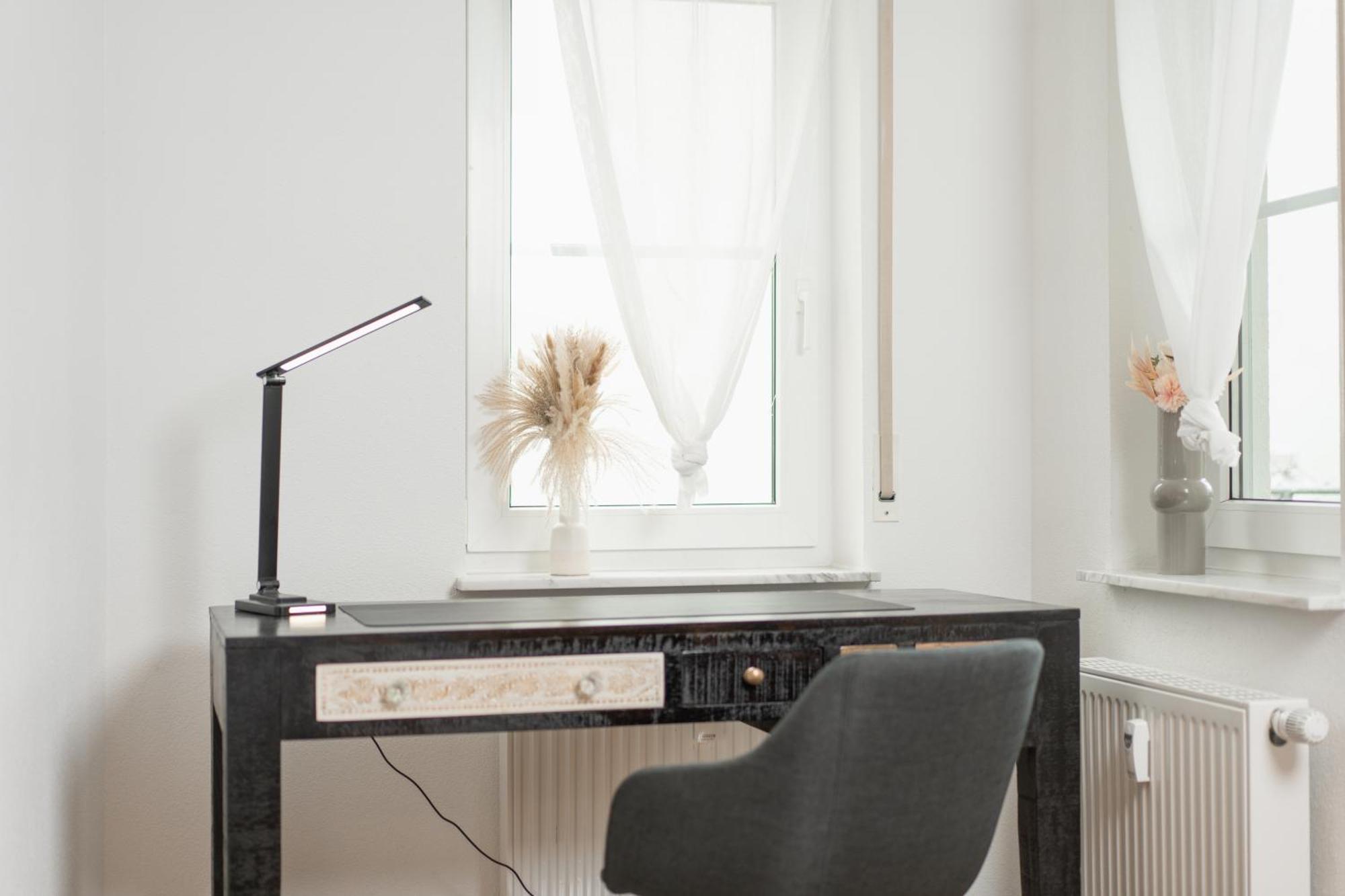 Untersee-Suite Istayunixi Seenaehe-Terrasse-Workspace-Netflix-Parkplatz Радольфцелль  Экстерьер фото